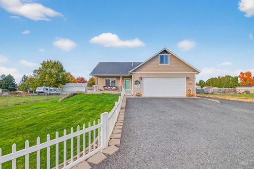 1827 Grelle Ave, Lewiston, ID, 83501-6023 | Card Image