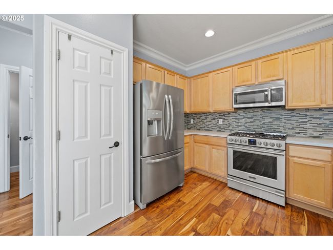 3541 Sw Wonderview Ave, House other with 7 bedrooms, 4 bathrooms and 2 parking in Gresham OR | Image 11