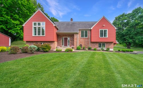43 Flynn Ln, Middletown, CT, 06457-1911 | Card Image