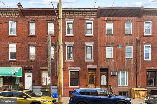 908 Reed St, PHILADELPHIA, PA, 19147-5617 | Card Image