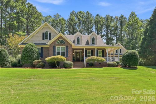 2290 Northview Harbour Dr, Sherrills Ford, NC, 28673-8377 | Card Image