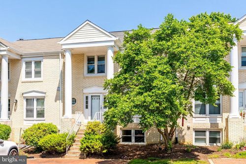 8504 Jeffersonian Ct, VIENNA, VA, 22182-2378 | Card Image