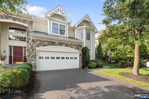 12 Timberline Ln, Oakland, NJ, 07436-2349 | Card Image