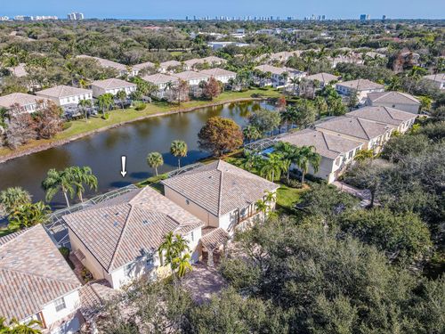 136 Santa Barbara Way, Palm Beach Gardens, FL, 33410-4319 | Card Image