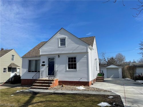 1277 Iroquois Ave, Mayfield Heights, OH, 44124-1546 | Card Image