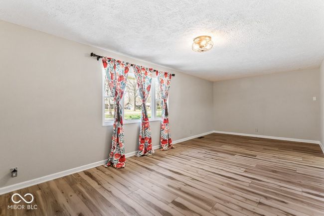 10129 Guilford Ave, House other with 3 bedrooms, 2 bathrooms and null parking in Carmel IN | Image 6
