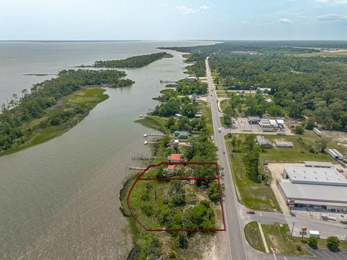 432 Us Highway 98, Apalachicola, FL, 32320-1239 | Card Image