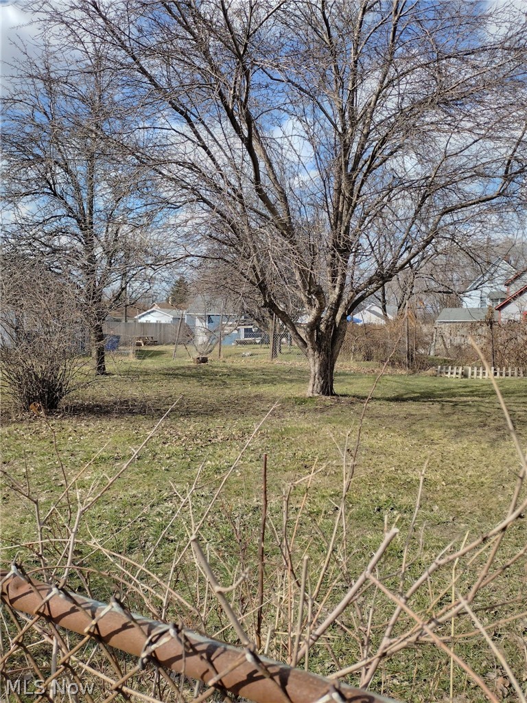 Land in Cleveland 4