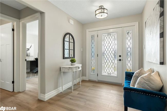56 Mctavish Cres, House other with 3 bedrooms, 2 bathrooms and 6 parking in Ripley ON | Image 6