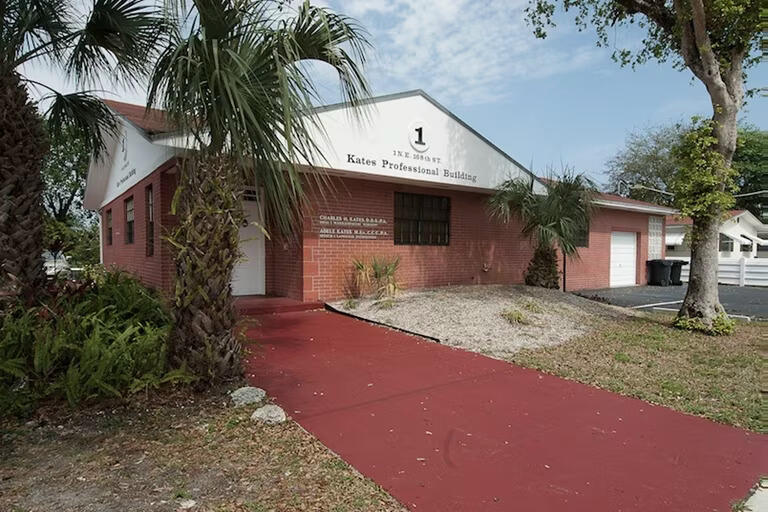 Commercial Sale in North Miami Beach