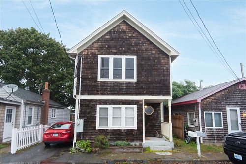 13 Island Ave, Portsmouth, RI, 02871-4703 | Card Image