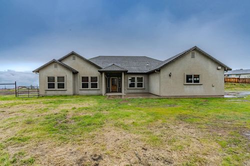 6700 Harding Road, Valley Springs, CA, 95252 | Card Image