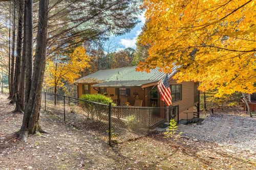 9 Settlers Crossing Way, Murphy, NC, 28906-7281 | Card Image