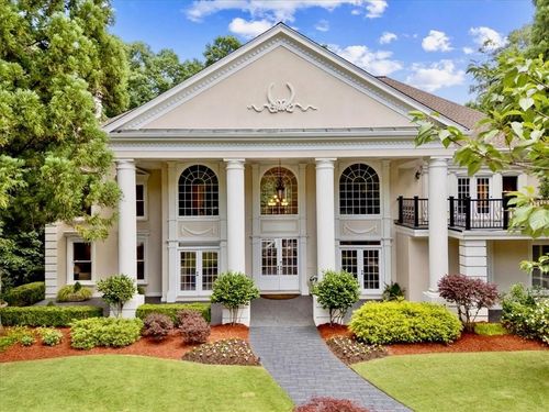 795 Aran Dr, Roswell, GA, 30076-5128 | Card Image