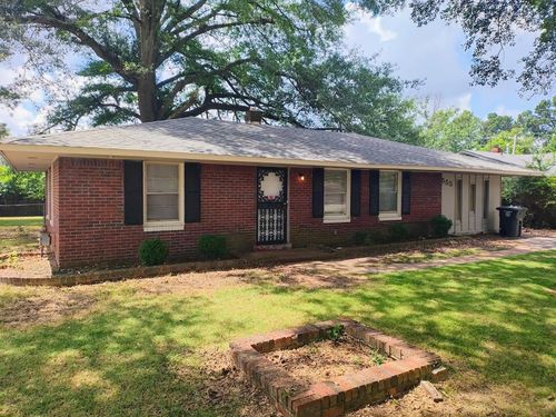 555 Byron Dr, Memphis, TN, 38109-5553 | Card Image