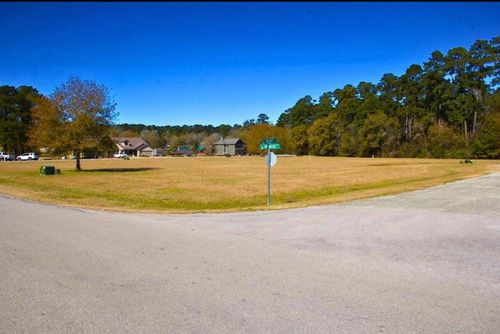 1 Wild Forest Ct, Huntsville, TX, 77340 | Card Image
