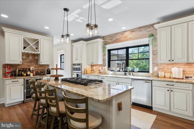 2968 Cheyennes Trl, House other with 3 bedrooms, 4 bathrooms and null parking in GERRARDSTOWN WV | Image 6