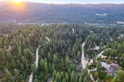 12 Shaw Gulch Road, Idaho City, ID, 83631 | Card Image