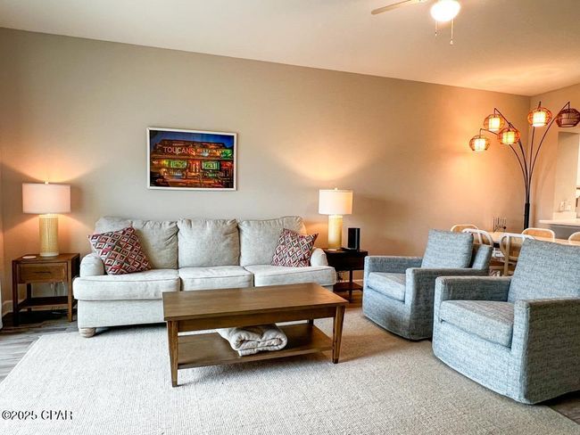 UNIT-109 - 3300 Highway 98, Condo with 2 bedrooms, 2 bathrooms and null parking in Mexico Beach FL | Image 4