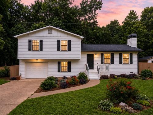 3651 Silver Leaf Ln Sw, Marietta, GA, 30008-5889 | Card Image
