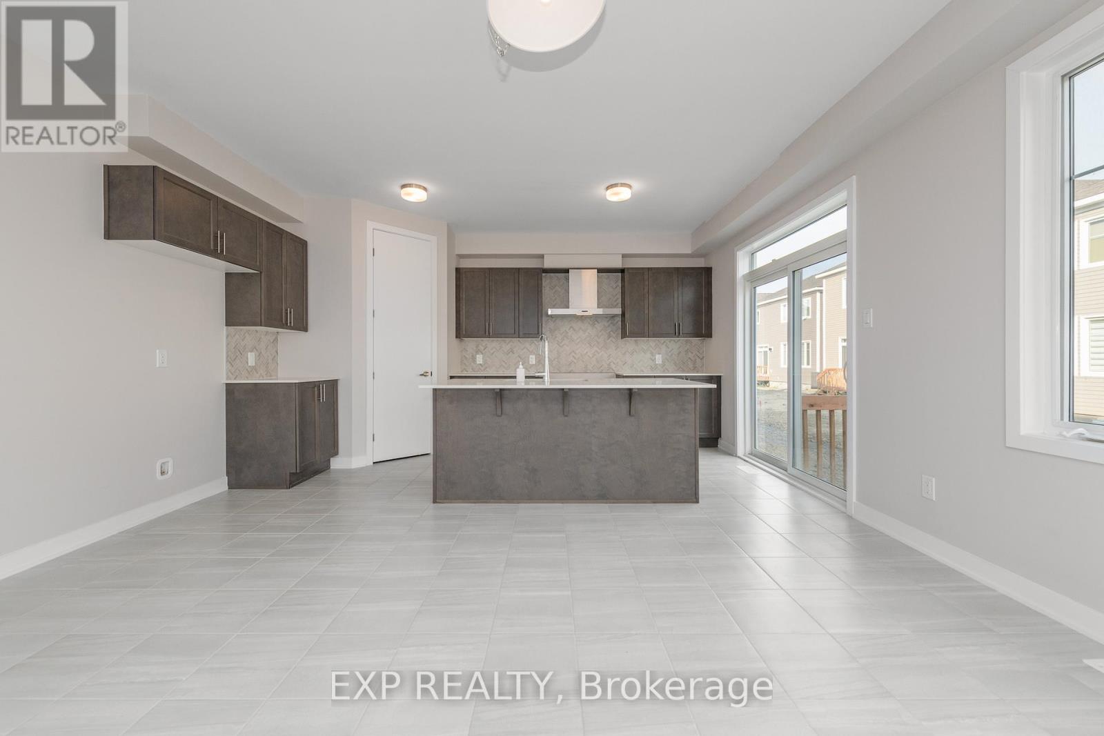Residential in Ottawa 4