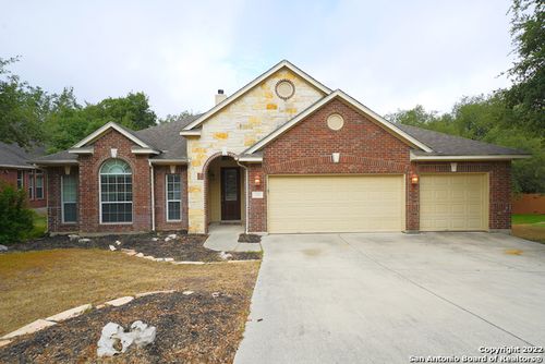 177 Brush Trail Ln, Cibolo, TX, 78108-3332 | Card Image