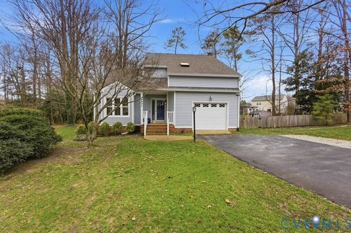 2501 Llama Ln, North Chesterfield, VA, 23236-1380 | Card Image