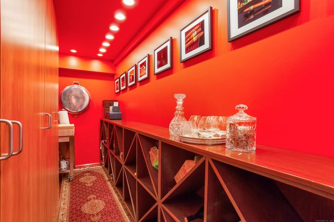 With an ingenious use of space, a mini wine cellar has been created. | Image 14