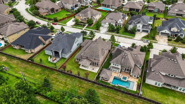4038 Sabine Valley Trl, House other with 5 bedrooms, 5 bathrooms and 3 parking in Spring TX | Image 39