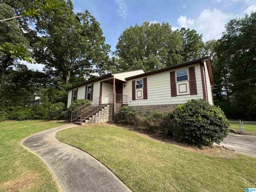 5328 S Broken Bow Dr, BIRMINGHAM, AL, 35242-3221 | Card Image