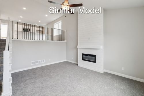 381 Napoli Ave, West Des Moines, IA, 50266-4220 | Card Image