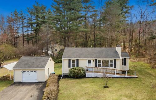 41 Clinton Rd, Sterling, MA, 01564-2363 | Card Image