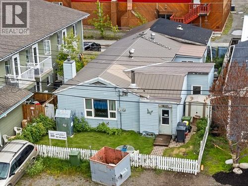 7213 7th Ave, Whitehorse, YT, Y1A1R8 | Card Image
