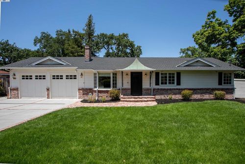 3252 Woodview Dr, Lafayette, CA, 94549-5342 | Card Image