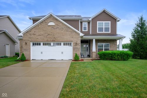 1689 Maplewood Ln, Pendleton, IN, 46064-4802 | Card Image