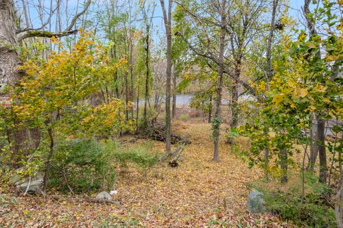 37 Katherine Ave, Killingly, CT, 06239-2715 | Card Image