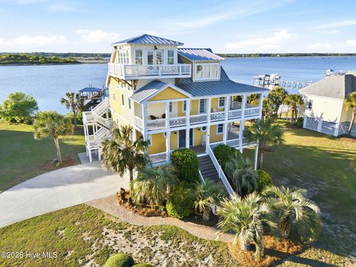 9 Osprey Dr, N Topsail Beach, NC, 28460-9290 | Card Image