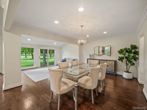 1795 Golf Ridge Dr, Bloomfield Hills, MI, 48302-1719 | Card Image
