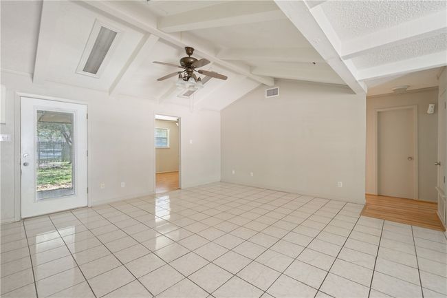 407 E 10 Th St, House other with 3 bedrooms, 2 bathrooms and null parking in Bishop TX | Image 5