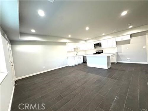 e-15616 Amar Rd, La Puente, CA, 91744-2962 | Card Image