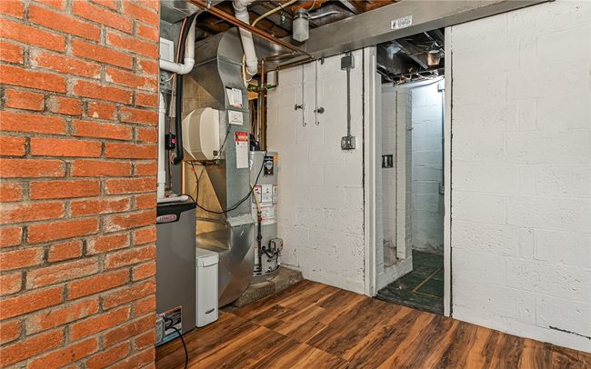 116 Parkfel Ave, House other with 2 bedrooms, 2 bathrooms and 2 parking in Mccandless PA | Image 26