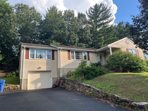 150 Long Hill Dr, Glastonbury, CT, 06033-1179 | Card Image