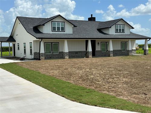 1057 County Road 168, Garwood, TX, 77442-4081 | Card Image