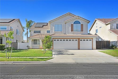 1051 Winthrop Dr, Corona, CA, 92882-6178 | Card Image