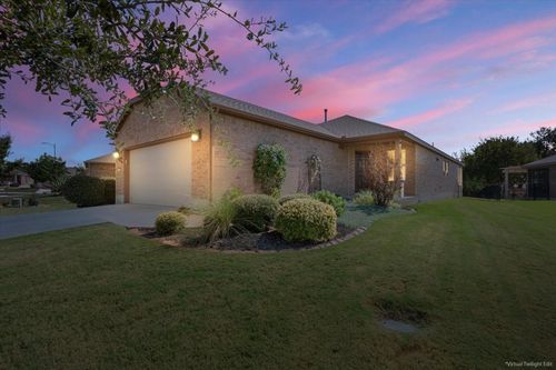 105 Comal Ln, Georgetown, TX, 78633-2233 | Card Image