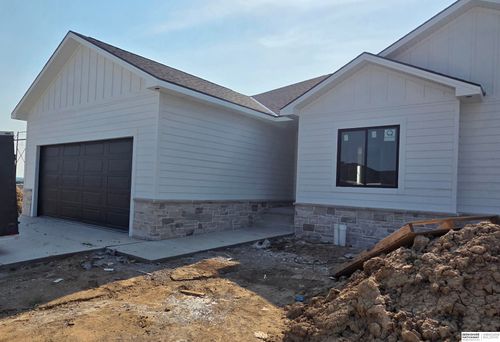 2361 N Oak St, Wahoo, NE, 68066 | Card Image