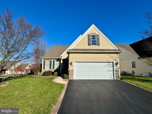 400 Losito Dr, AVONDALE, PA, 19311-1437 | Card Image