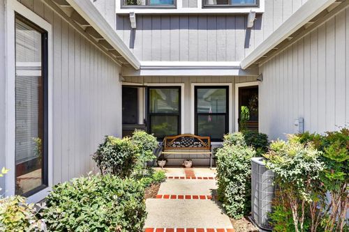 17074 Creekside Circle, Morgan Hill, CA, 95037 | Card Image