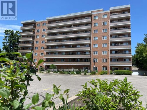 702-414 Blake St, Barrie, ON, L4M5J7 | Card Image