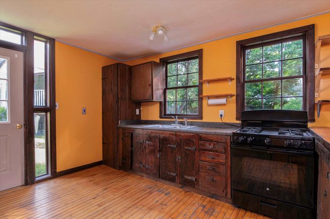 20 - 18-20 Bellows Falls Rd, House other with 5 bedrooms, 3 bathrooms and null parking in Putney VT | Image 24